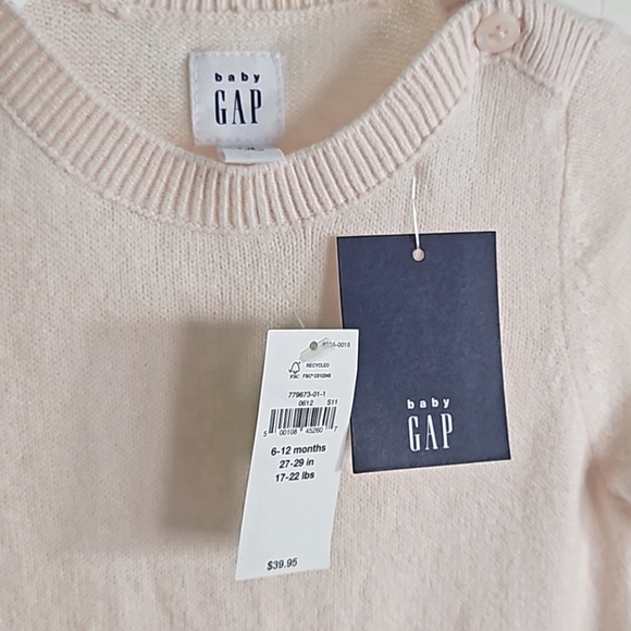 baby GAP CashSoft Pink Knit Long Sleeve Onesie Outfit NWT - Picture 2 of 3